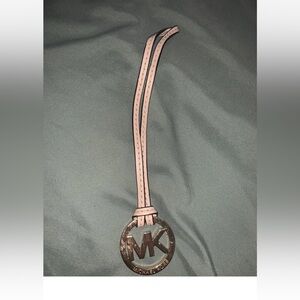 Michael Kors Gold Logo Purse Bag Charm KEY Chain FOB Hang Tag Tan Beige Leather